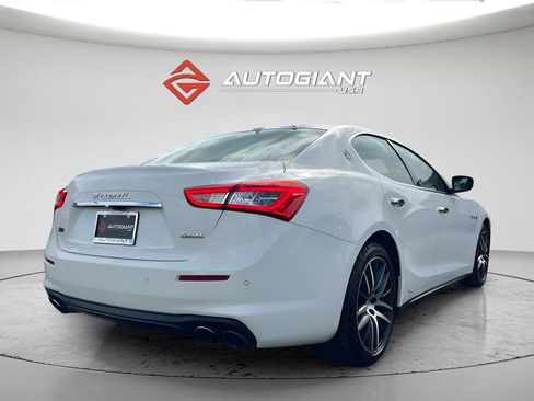 Used 2019 Maserati Ghibli S Q4 AWD/4WD image 8