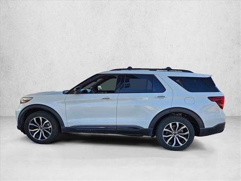 Used 2020 Ford Explorer ST image 8