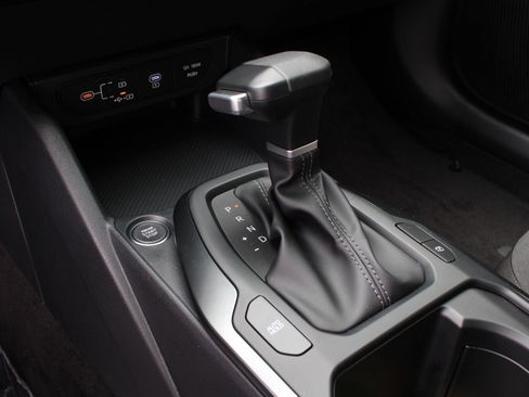 New 2026 Kia K4 FWD image 14