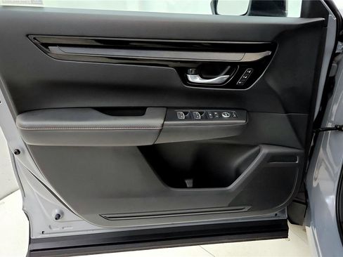 Used 2024 Honda CR-V Sport Touring image 19