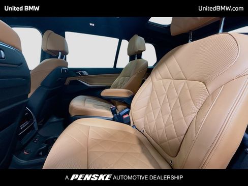 Used 2024 BMW X7 xDrive40i w/ Executive Package AWD/4WD image 13