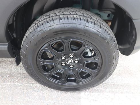 Used 2025 Ford Bronco Sport Badlands AWD/4WD image 14