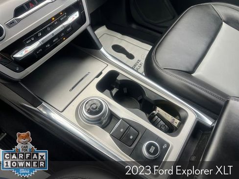 Used 2023 Ford Explorer XLT w/ Equipment Group 202A AWD/4WD image 20
