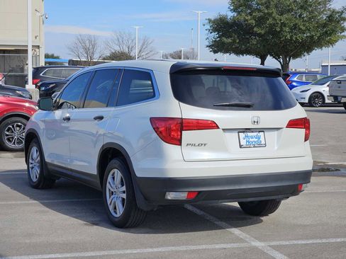 Used 2016 Honda Pilot LX image 5