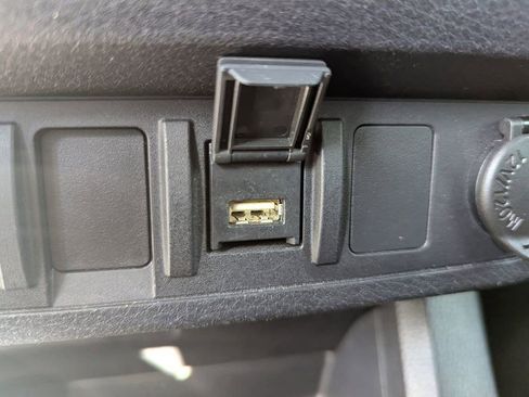 Used 2021 Toyota Tacoma SR image 21