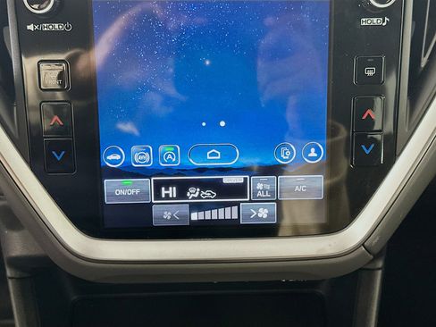 Used 2024 Subaru Crosstrek 2.0i Premium image 22