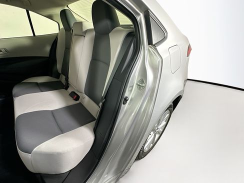 Used 2023 Toyota Corolla LE w/ LE Convenience Package FWD image 26