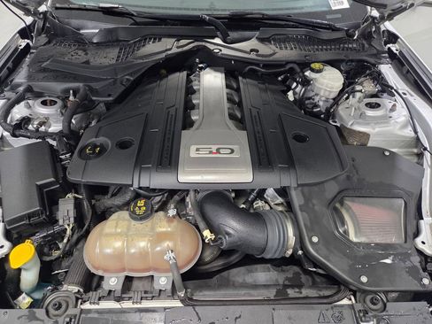 Used 2018 Ford Mustang GT image 24