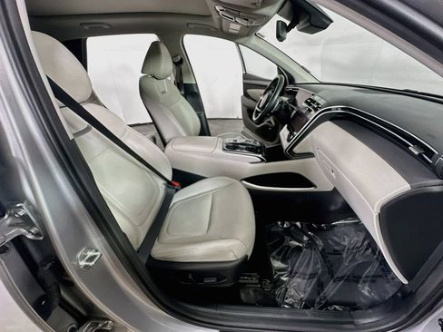 Used 2022 Hyundai Tucson Limited w/ Cargo Package FWD image 12