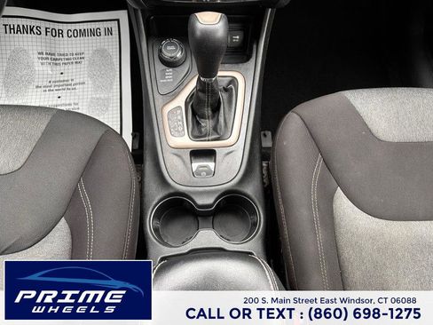Used 2014 Jeep Cherokee Latitude image 19