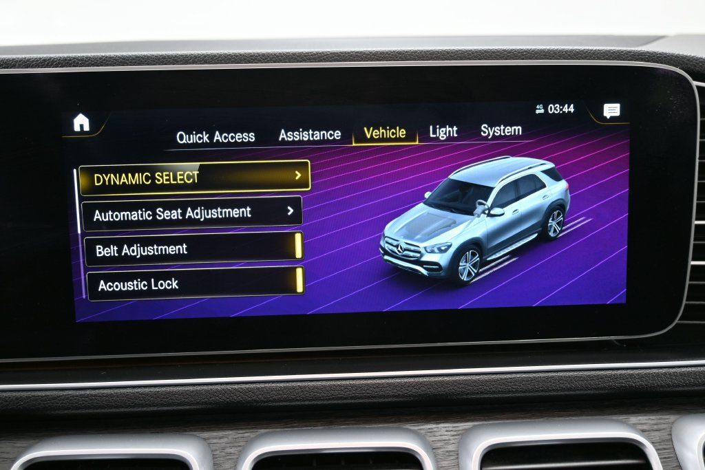 Used 2022 Mercedes-Benz GLE 350 4MATIC w/ Premium Package image 28