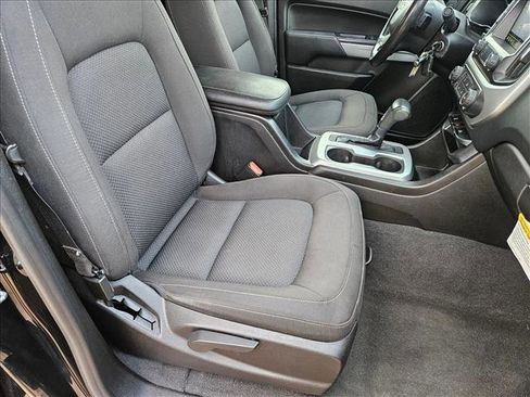 Used 2021 Chevrolet Colorado LT image 20