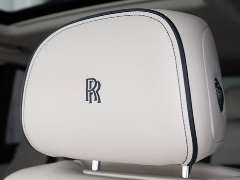 Certified 2020 Rolls-Royce Cullinan image 18