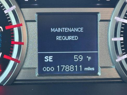 Used 2019 Toyota 4Runner SR5 Premium AWD/4WD image 25