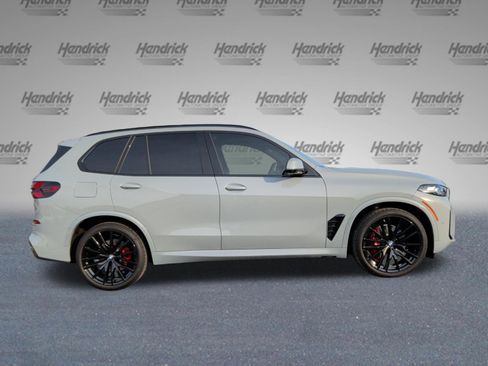 Used 2026 BMW X5 xDrive40i w/ M Sport Package AWD/4WD image 6