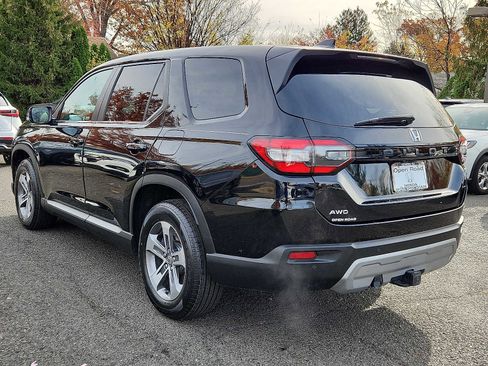 Certified 2023 Honda Pilot EX-L image 4