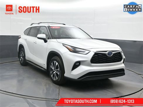 Used 2022 Toyota Highlander XLE image 5