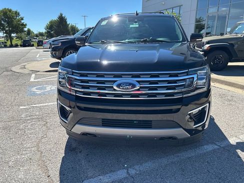 Used 2021 Ford Expedition Limited AWD/4WD image 10