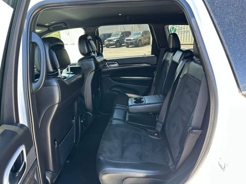 Used 2021 Jeep Grand Cherokee SRT AWD/4WD image 29