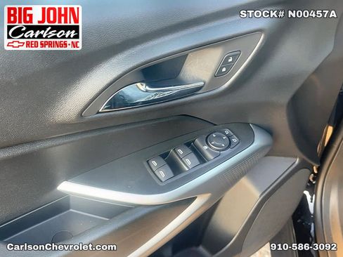Used 2026 Chevrolet Trax LS FWD image 34