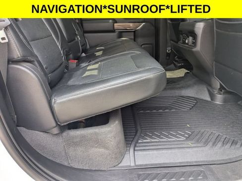 Used 2020 Chevrolet Silverado 1500 RST AWD/4WD image 35