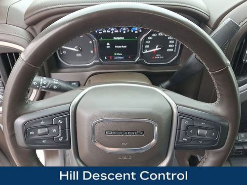 Used 2023 GMC Sierra 2500 Denali w/ Denali Ultimate Package image 25