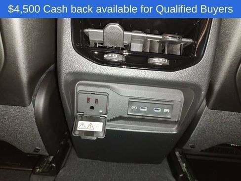 New 2026 Jeep Grand Cherokee Altitude AWD/4WD image 22