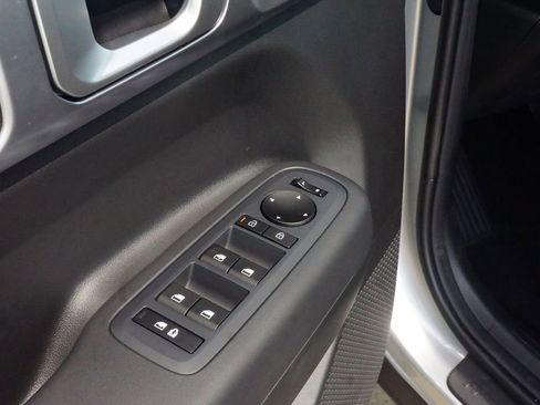 New 2026 Hyundai Santa Fe SE image 16