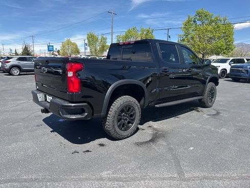New 2026 Chevrolet Silverado 1500 ZR2 w/ Dark Appearance Package image 7