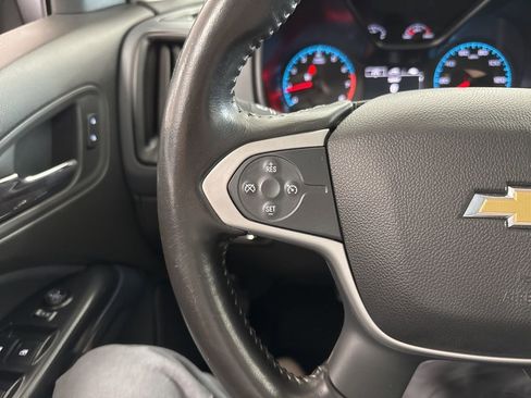 Used 2015 Chevrolet Colorado Z71 image 17