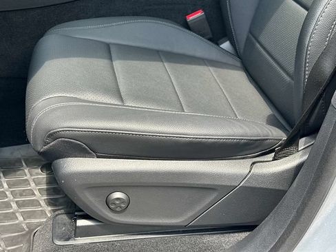 Certified 2025 Mercedes-Benz GLE 350 4MATIC image 17