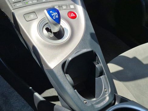 Used 2014 Toyota Prius Two w/ Preferred Accessory Package FWD image 12