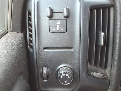 Used 2017 Chevrolet Silverado 2500 W/T w/ WT Convenience Package AWD/4WD image 12