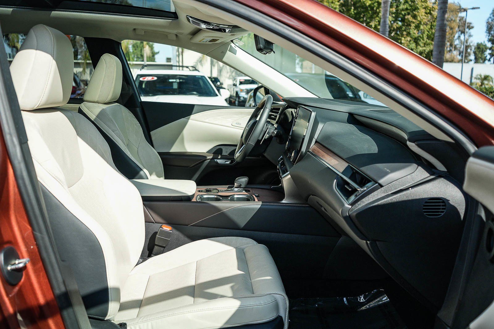 Used 2024 Lexus RX 350 FWD w/ Convenience Package image 14