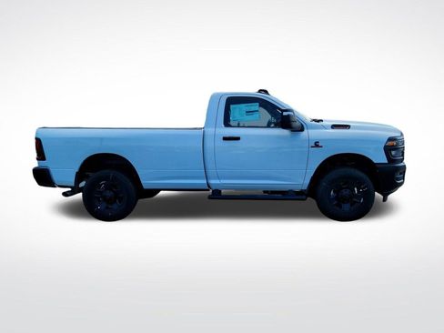 New 2025 RAM 3500 Tradesman image 9