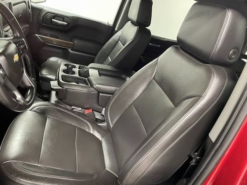 Used 2020 Chevrolet Silverado 1500 LT w/ Convenience Package AWD/4WD image 12