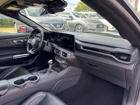 Used 2024 Ford Mustang Premium image 10