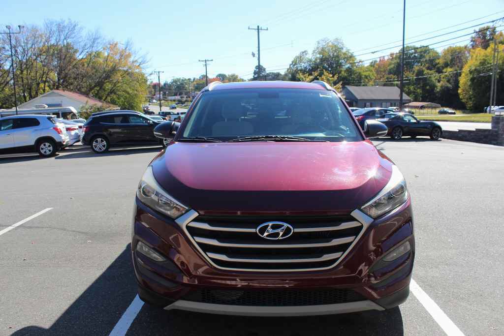 Used 2017 Hyundai Tucson Sport AWD/4WD image 2