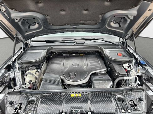Certified 2025 Mercedes-Benz GLE 450 4MATIC image 13
