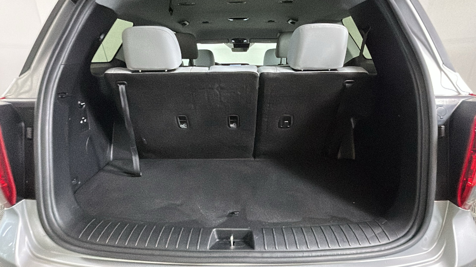 Used 2024 Hyundai Palisade SEL FWD image 32