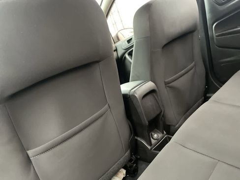 Used 2017 Ford Fiesta SE image 19