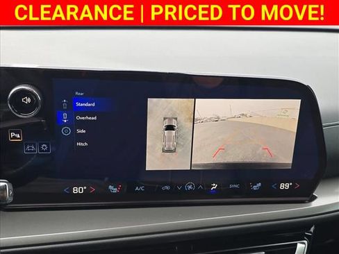 New 2026 Chevrolet Traverse LT w/ Driver Confidence Package FWD image 26