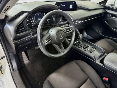 Used 2022 MAZDA MAZDA3 s FWD image 23