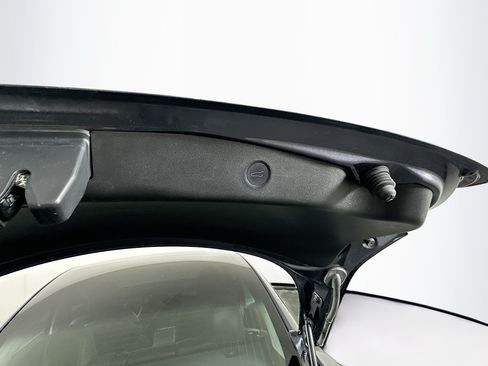 Used 2022 Tesla Model 3 Long Range AWD/4WD image 28