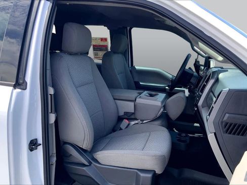 Used 2019 Ford F250 XLT w/ Camper Package AWD/4WD image 9