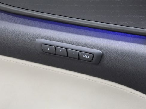 Used 2025 Lexus NX 450h+ AWD w/ Luxury Package image 13