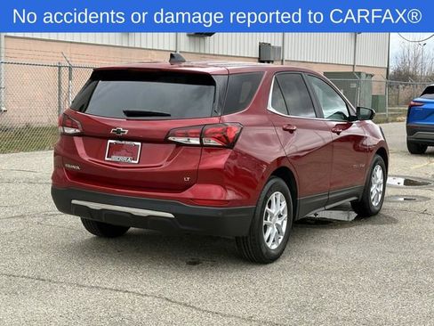 Certified 2024 Chevrolet Equinox LT w/ LPO, Floor Liner Package image 7