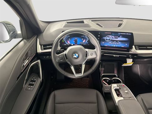 Used 2026 BMW X1 xDrive28i w/ Technology Package AWD/4WD image 21