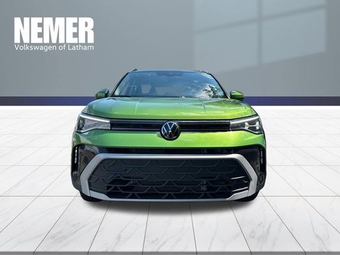 New 2026 Volkswagen Taos SE AWD/4WD image 6