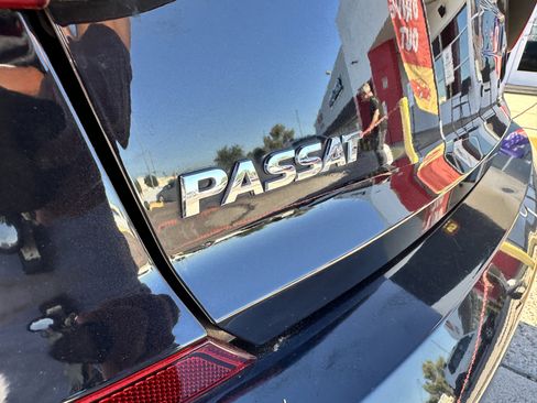 Used 2019 Volkswagen Passat 2.0T Wolfsburg image 36